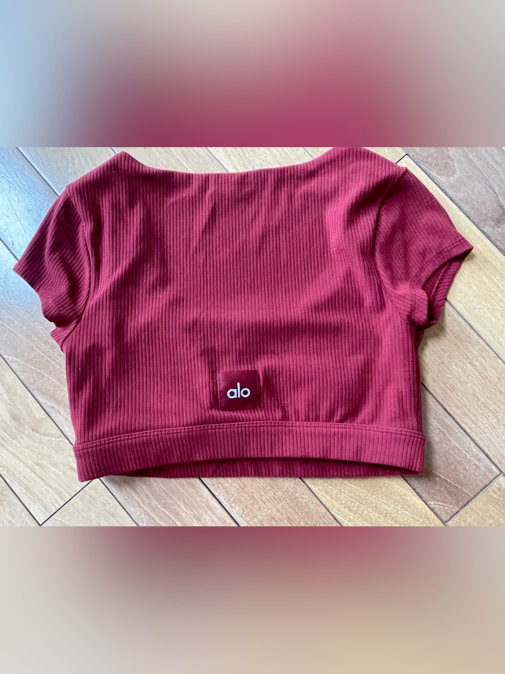Alo Yoga Ribbed Button Front Cropped Athletic Top Bra Burgundy Wine Red Size S - Picture 8 of 10